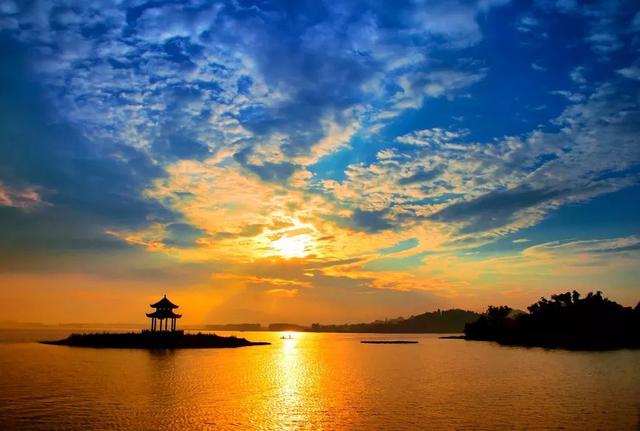 优秀贵港市覃塘区被拟推荐为全国乡村治理体系建设试点示范区