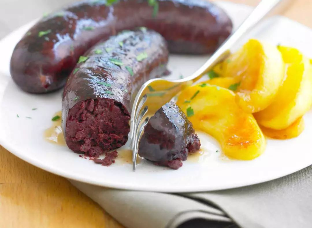 图片来源 danon黑血肠(boudin noir),流传了几个世纪的传统菜肴,也称