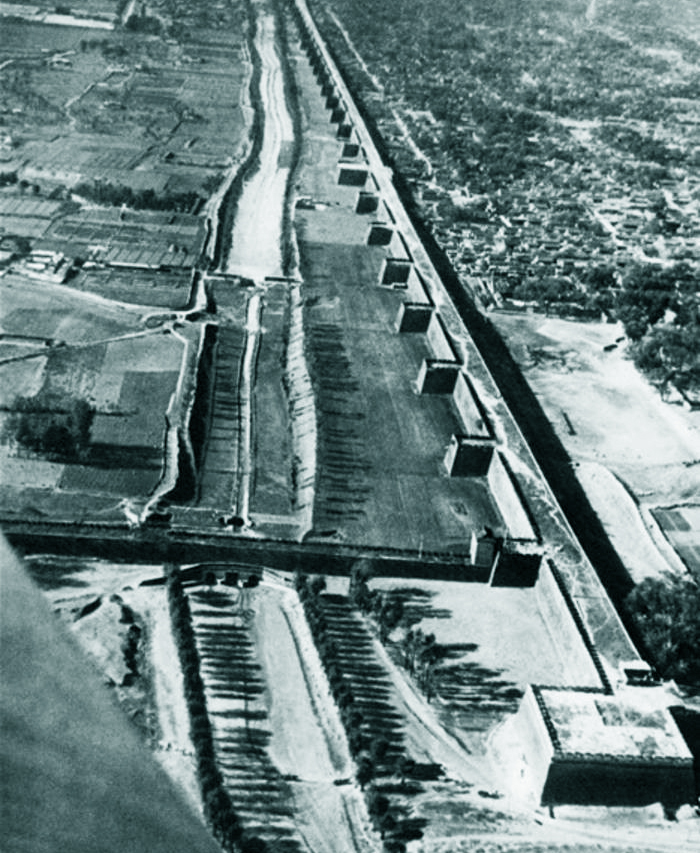 1930年,德国飞行员航拍到的北平,这才是最原生态的老北京!