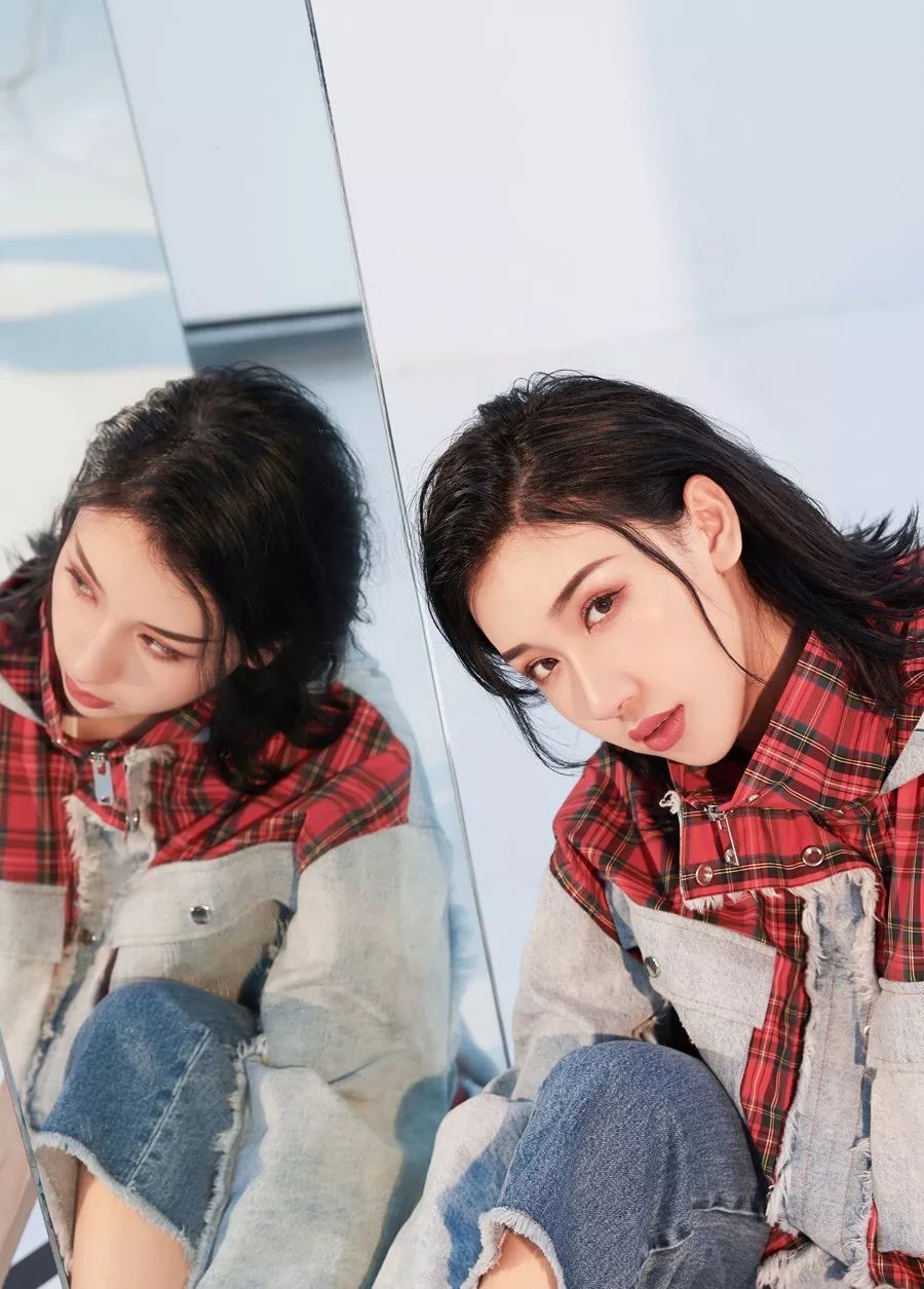 嘉腾· crz |中国女rapper的时尚态度,何美廷,free c时尚大片