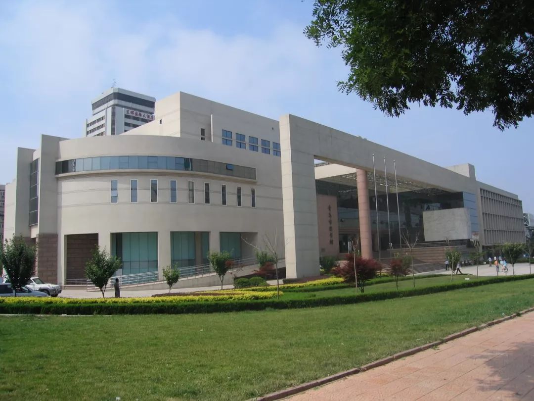 速报名青岛市图书馆社会课堂开课啦