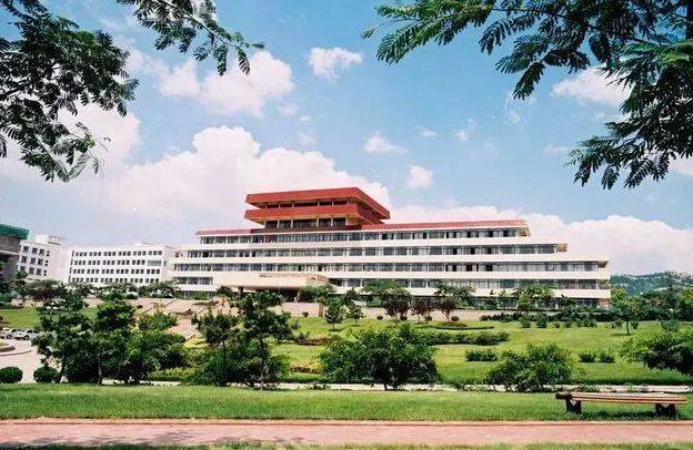 开学季叮咚您有一份来自青大的入学提示请签收