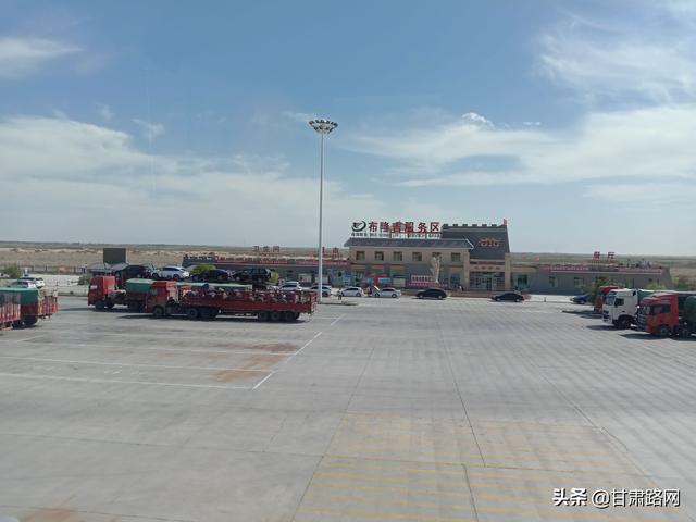 (四)酒泉,敦煌段国省干线3,马鬃山服务区开放,运行正常.