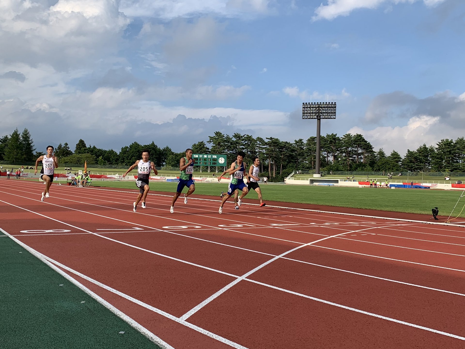 原创10秒15日本飞人多田修平战胜剑桥飞鸟百米夺冠将对决苏炳添