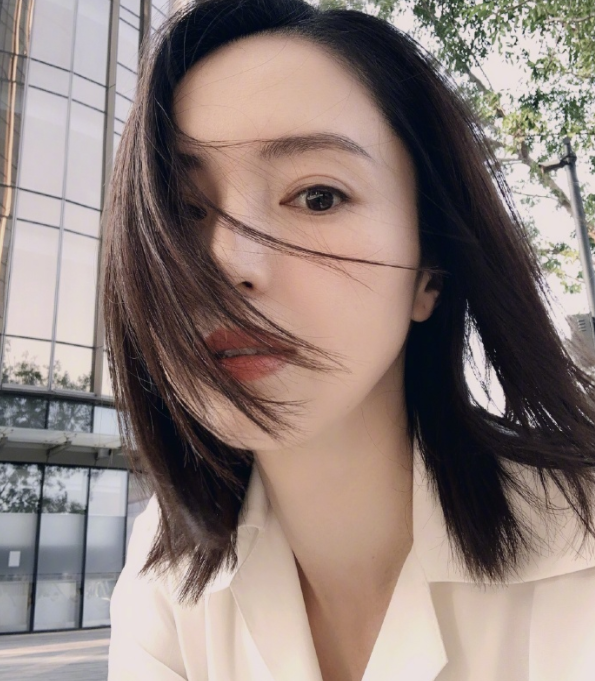 原创有种整容叫活在浓妆无法自拔37董璇素颜照曝光一刻我蒙了