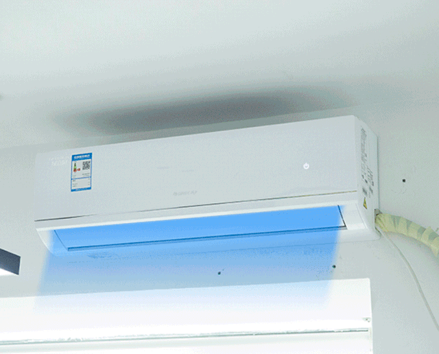 夏天吹空调固然凉快,但长时间直吹或呆在空调房中,很容易引起头疼感冒