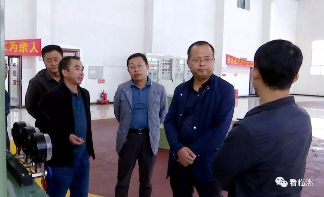 【进行时】石小伟督查我县市场监管工作