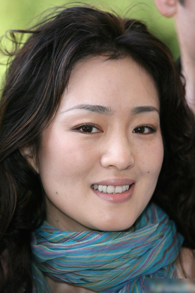 明星告诉你中国籍多难入李连杰3次申请被拒只有他俩做到了