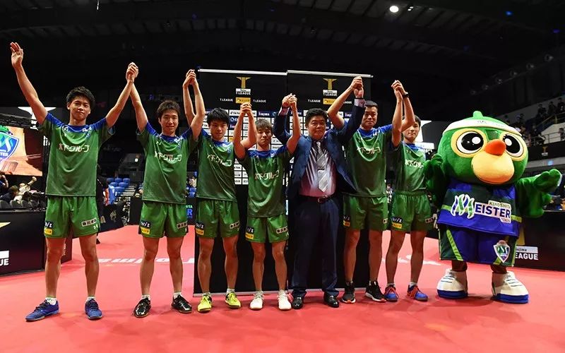 日本队奥运阵容大练兵张本智和主力上场连丢两分乒乓国球汇