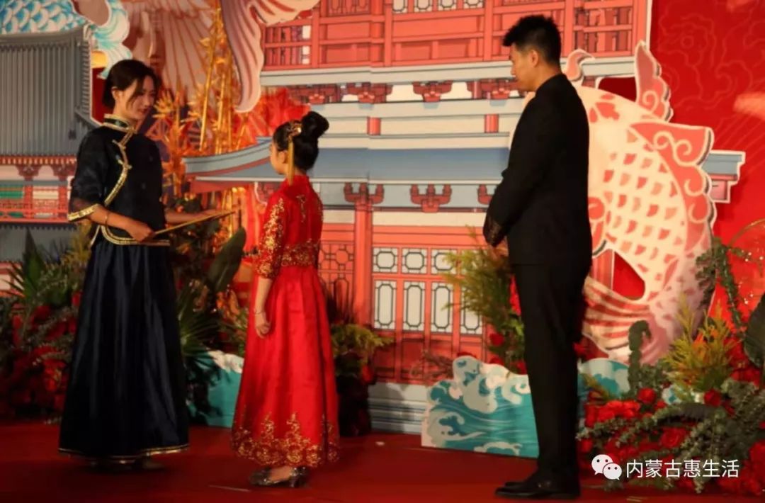 寻味香61圆锁主题生日秀传承献礼盛情而至