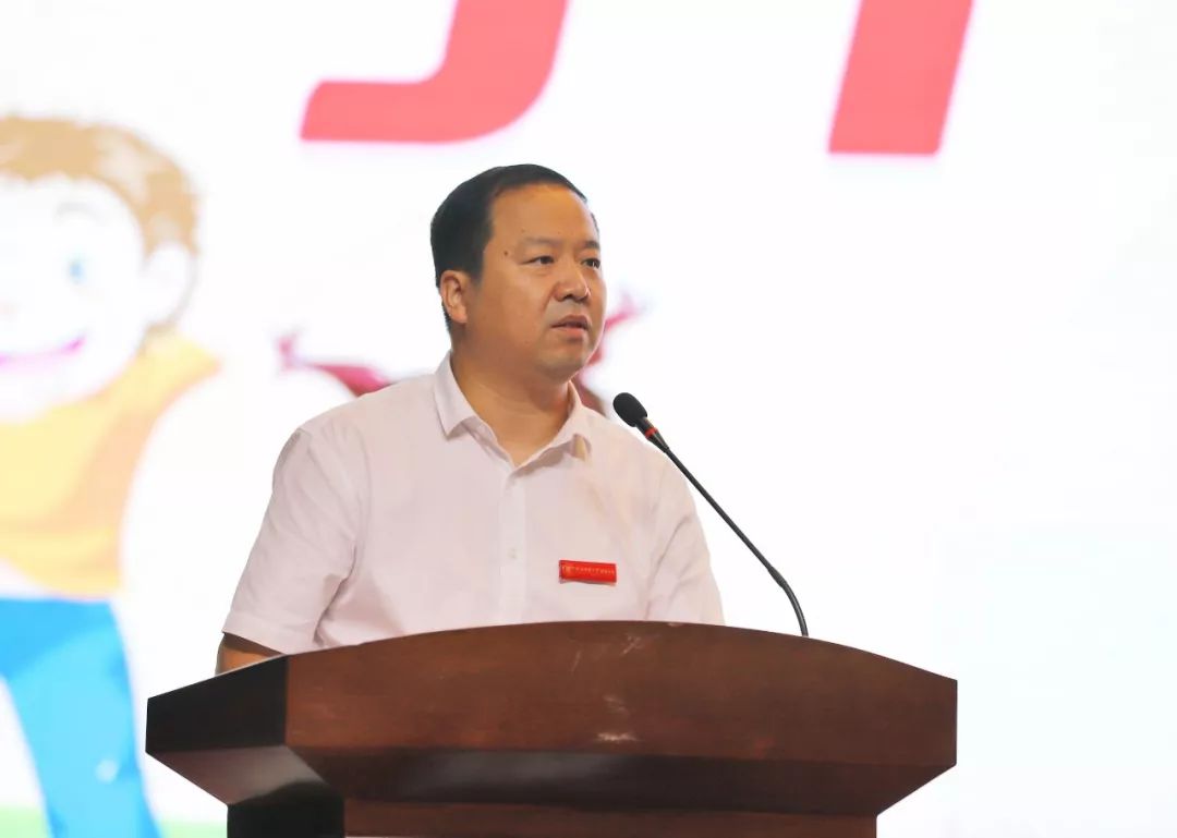 开学第一天都学些啥?_罗坤