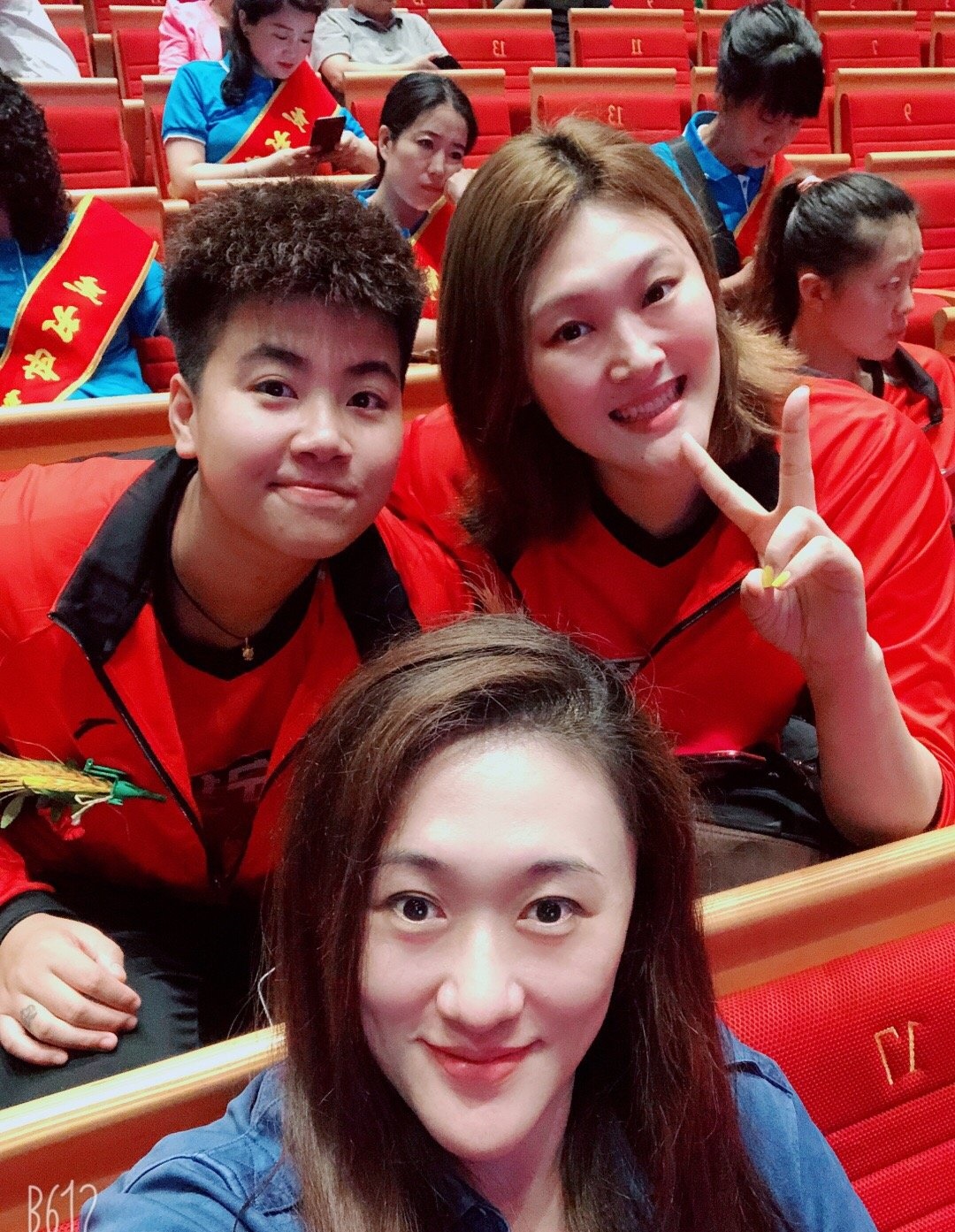 王一梅现身了!大梅身披"辽宁华君女排"9号战袍征战排超联赛!