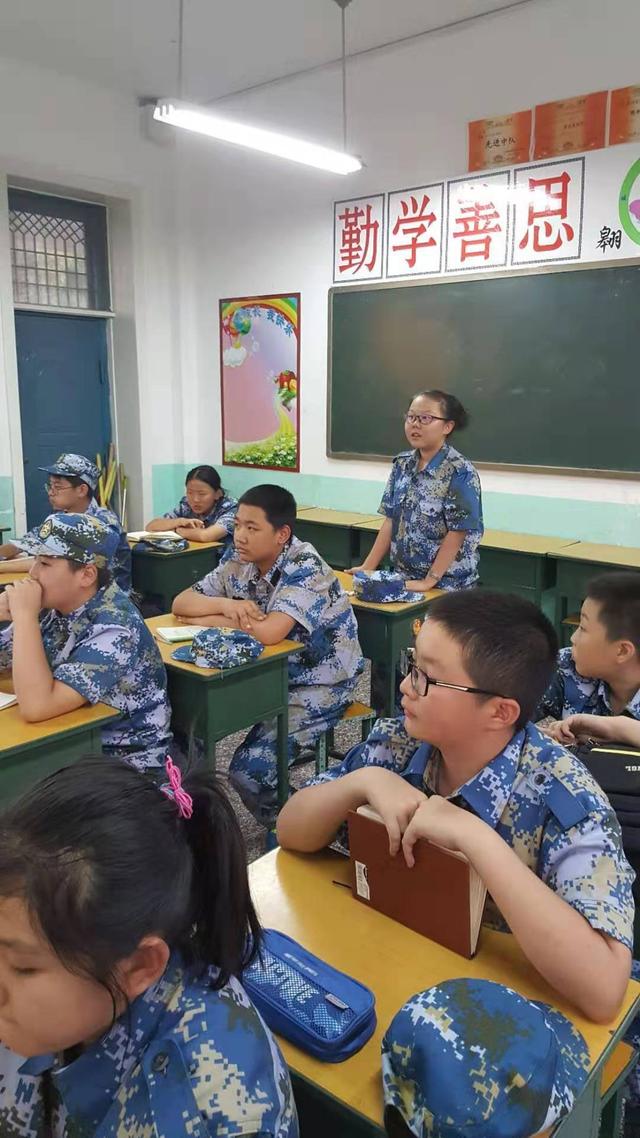 阳泉市实验中学137班邀请优秀毕业生面对面传授学习的葵花宝典