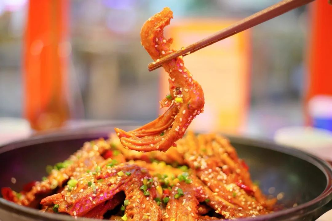 这家香嫩软糯好吃到cry的鸭爪爪原来就开在昆明北市区