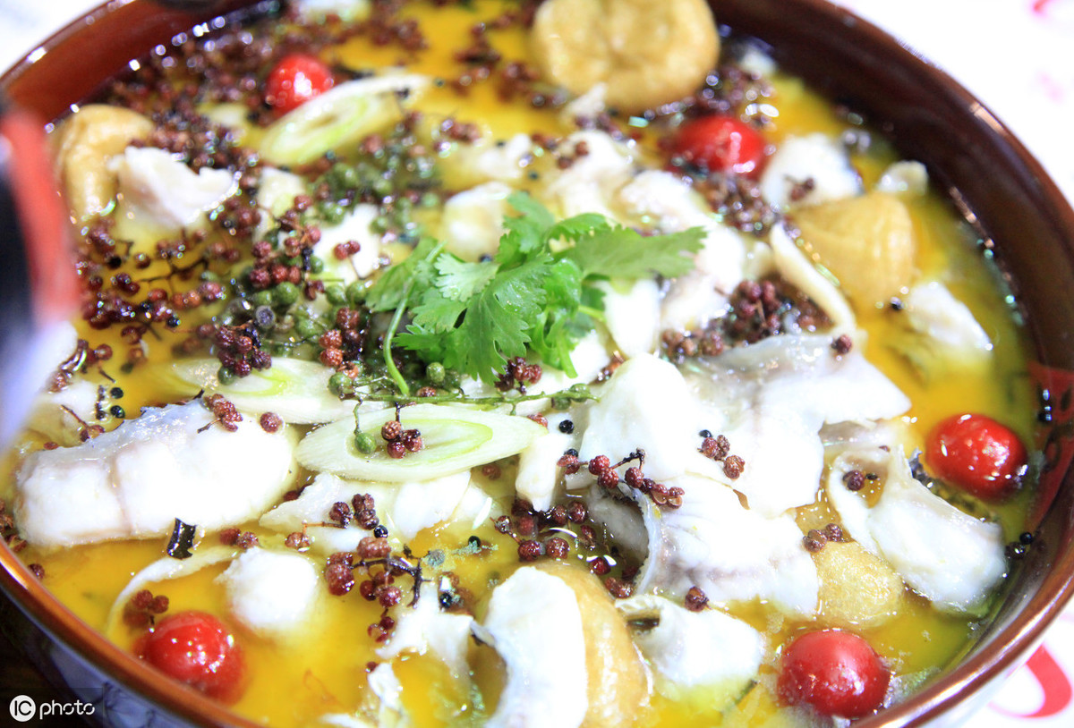 经典菜品酸菜鱼这样做才正宗