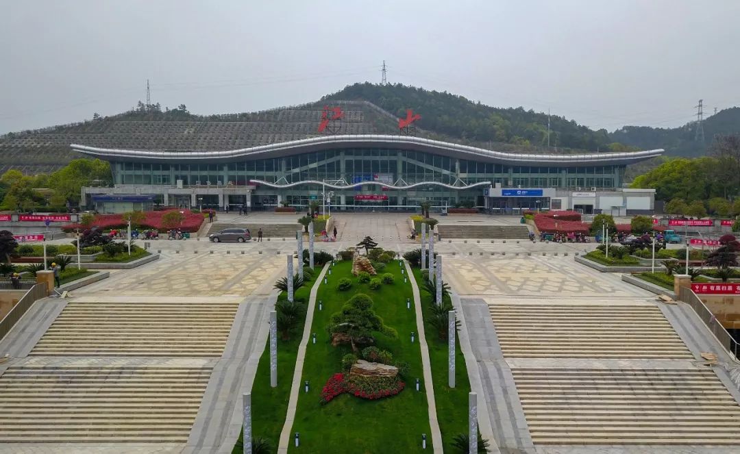 信号差光线暗江山火车站服务提升金点子来了看看网友们怎么说