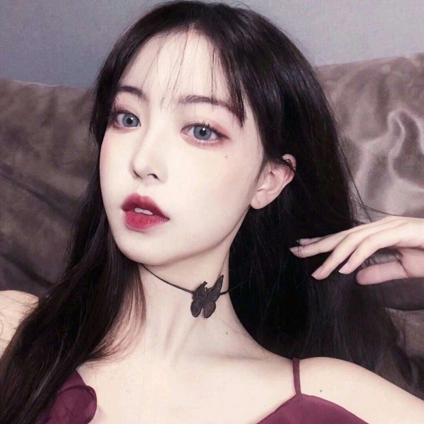 1,真心真意能做到真心真意不一定能够追到巨蟹座女生,但是不做到真心