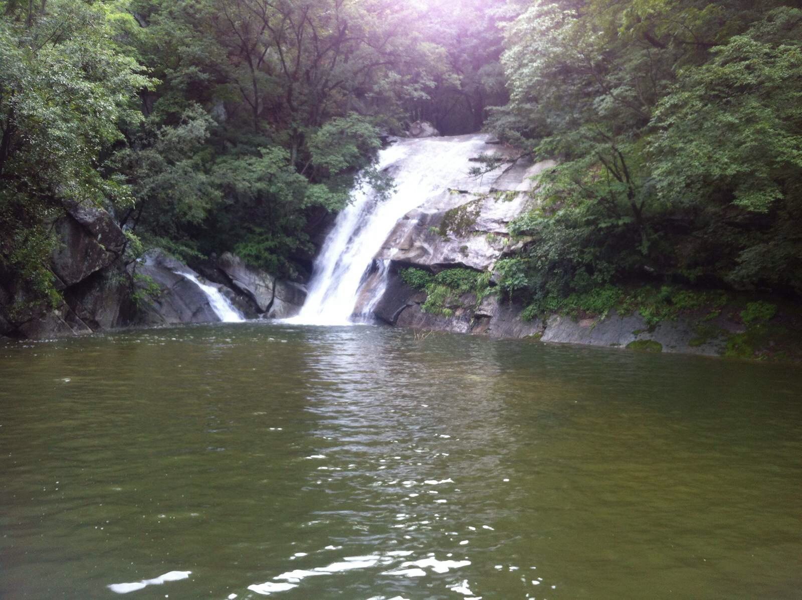 原創河南人氣很高的4a景區,有中原第一棧道,是八百里伏牛山第一門戶