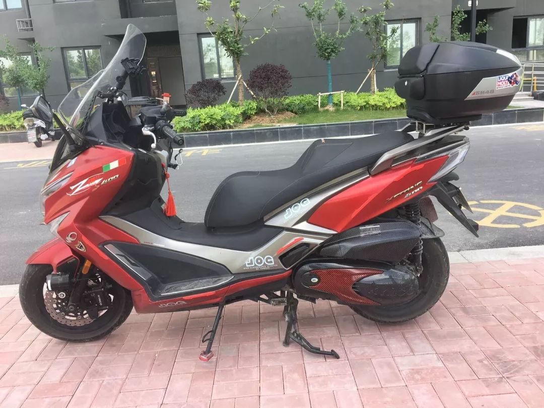 转让光阳赛艇400光阳400出光阳赛艇40017年9月27上牌