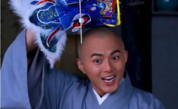 大家还记得活佛济公必清吗如今34岁留长发帅到不敢认