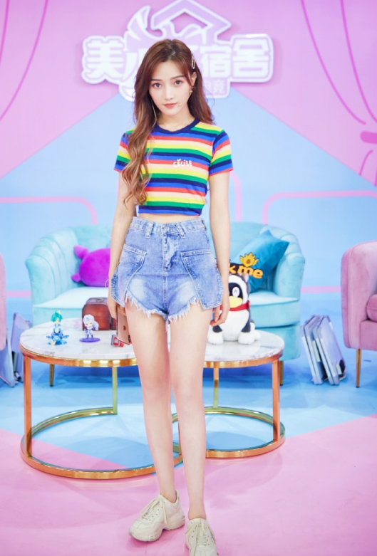 荣耀美少女:知性美少女不仅会打游戏,还会唱rap?