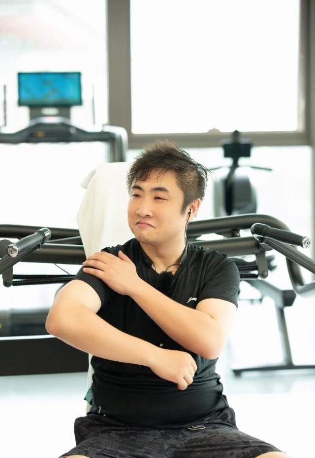 哎呀好身材凌潇肃狂吃13根冰棍张天爱瘦身保养全公开