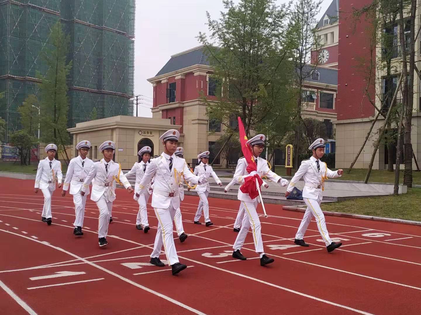 今天博骏学校甜蜜起航1400多名骏宝们幸福得不像话