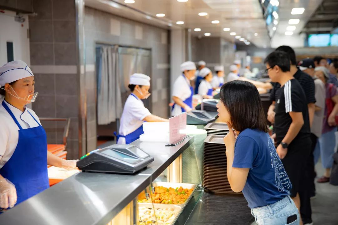 北航北区新食堂正式运营这道菜每天卖出10000份小伙伴们都去吃