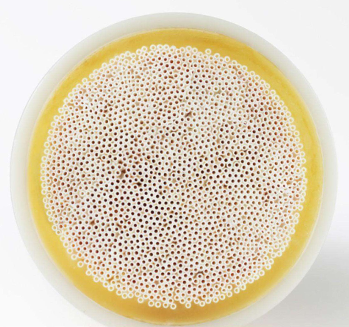 而其他的imt七孔膜,gpan膜等超滤膜都是一些企业自