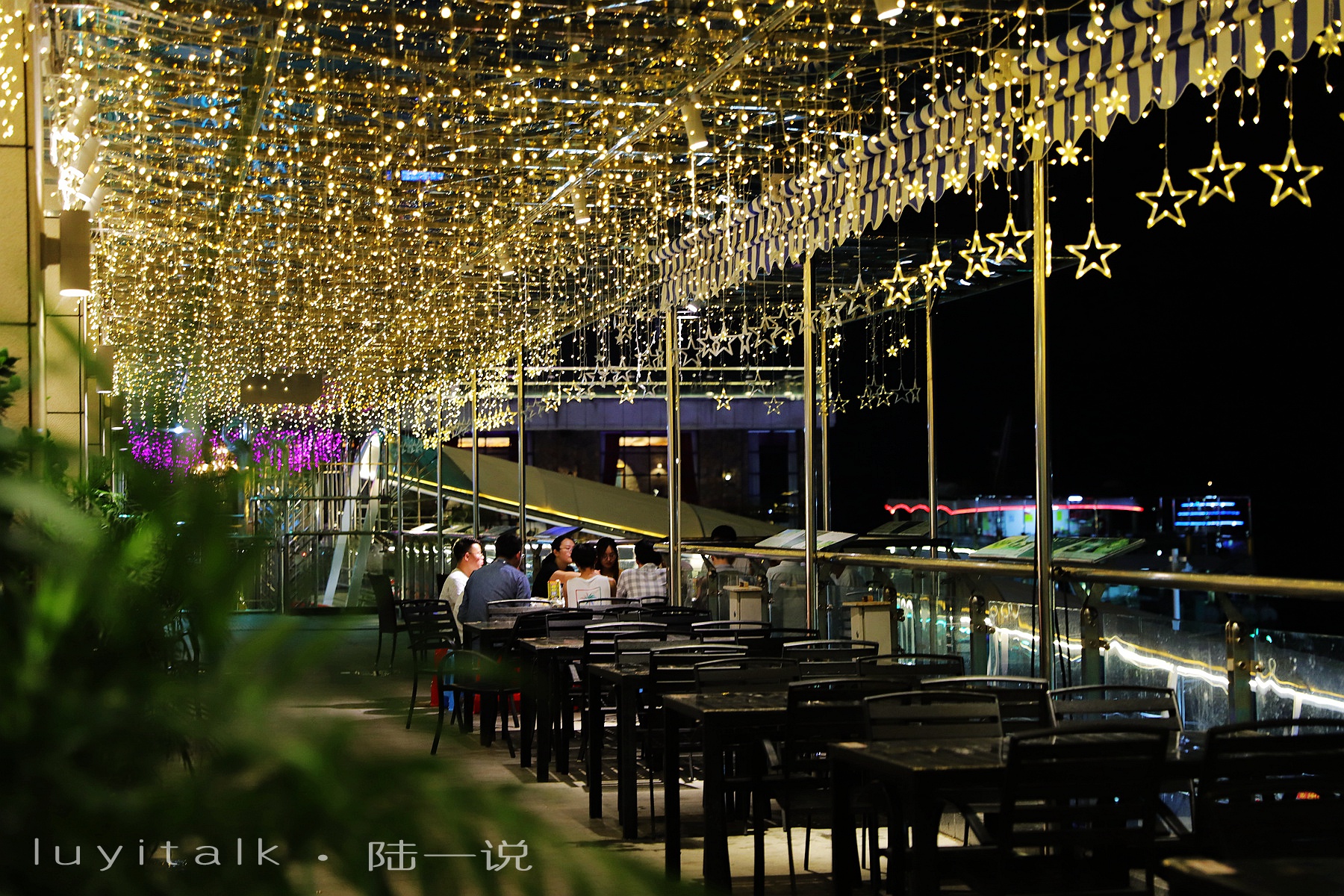 原创remeroof最美天台酒吧没来会有遗憾