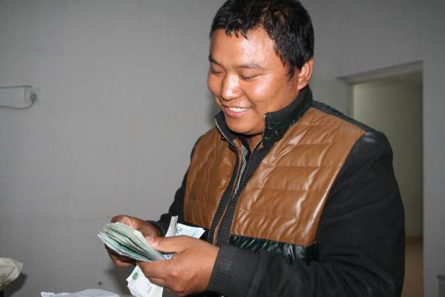 原创在农村这4种奇葩酒席是为了收钱才摆的你遇到过几种