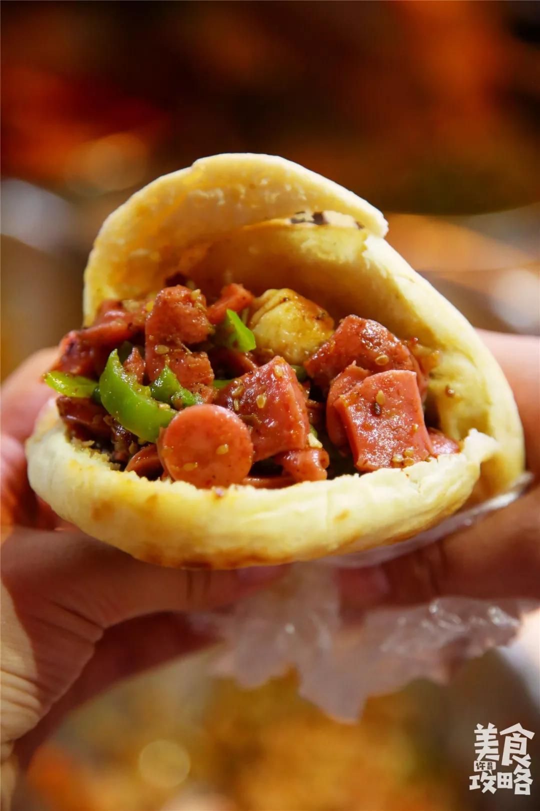 这家十五年老店的周记火烧 ,承载着你哪些回忆_饼子