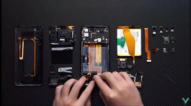 惹人爱的不只有外观权威评测媒体拆解iqoopro5g版