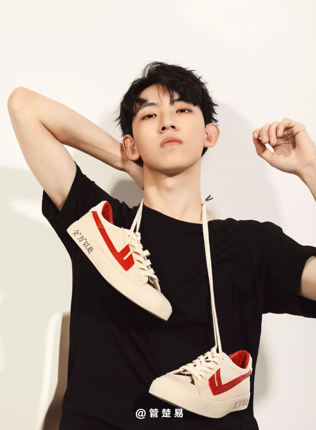 特别出镜:管楚易红色真我,敢梦想亦敢作为"我不太喜欢把国潮回归挂在