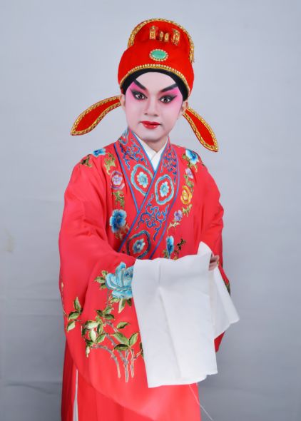 一方舞台,三种粤色,仲秋十六,留得情味浓_粤剧