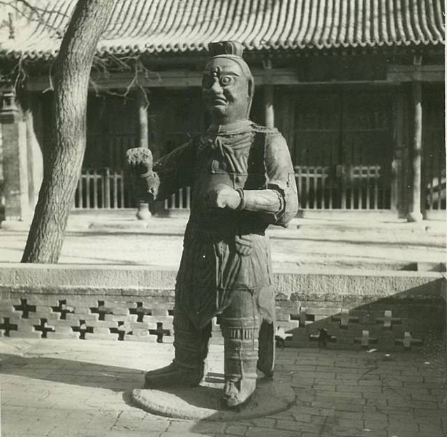 景清门 山西晋祠▲葛瀛楼 山西晋祠▲飞梁前铁狮子 山西晋祠▲傅公