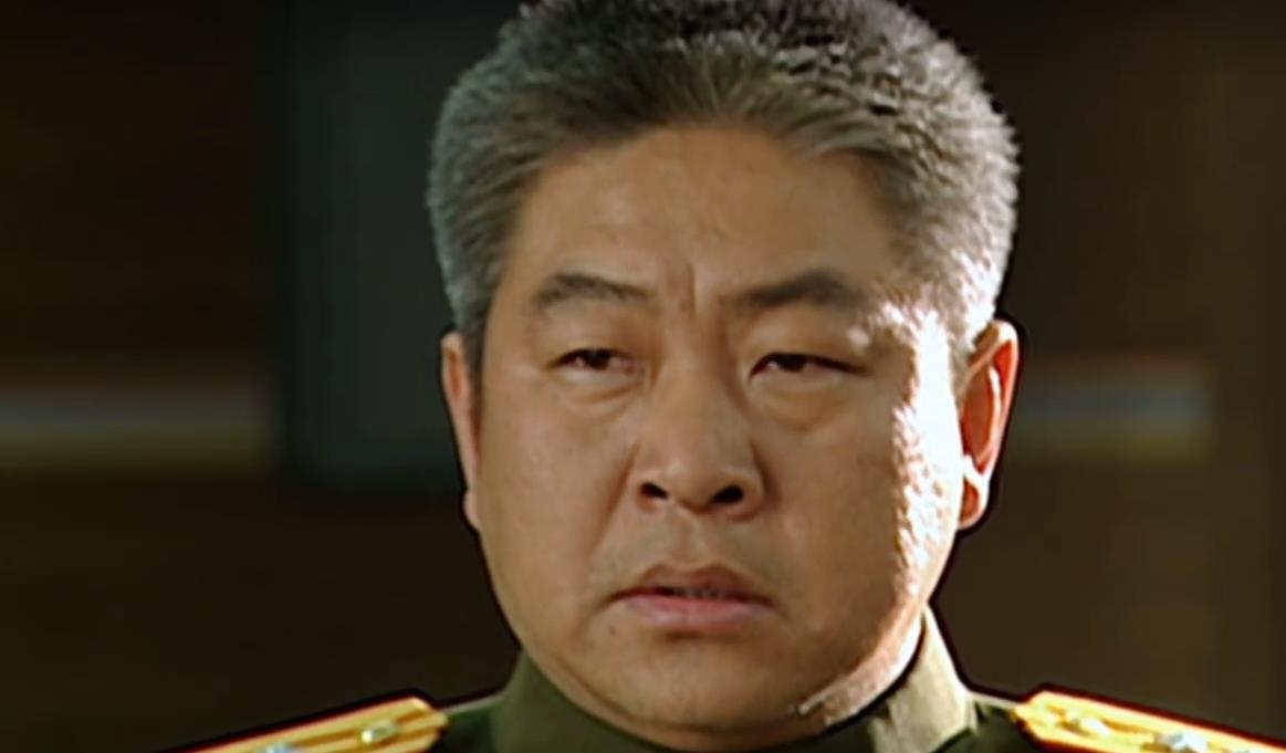 士兵突击团长为何选择整编最好的钢七连背后的原因你想不到