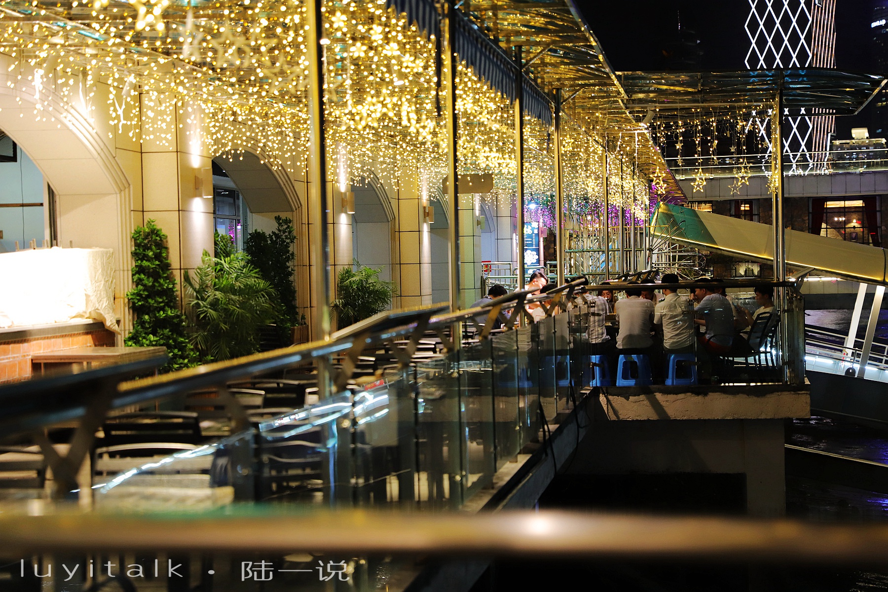 原创remeroof最美天台酒吧没来会有遗憾