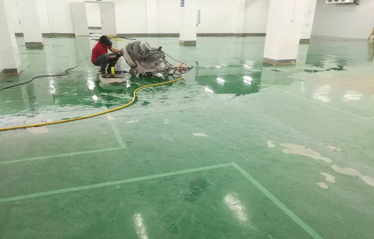 旧环氧地面起皮脱落厂房地坪翻新早做早省心