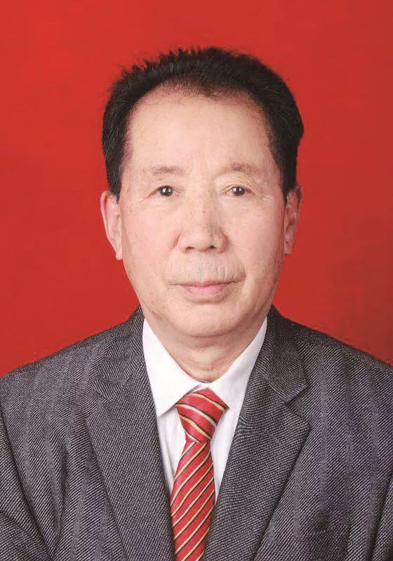 本期推介:诗人宋会兵金凤凰榜鉴于中华文学签约作家日臻成熟,优秀作家