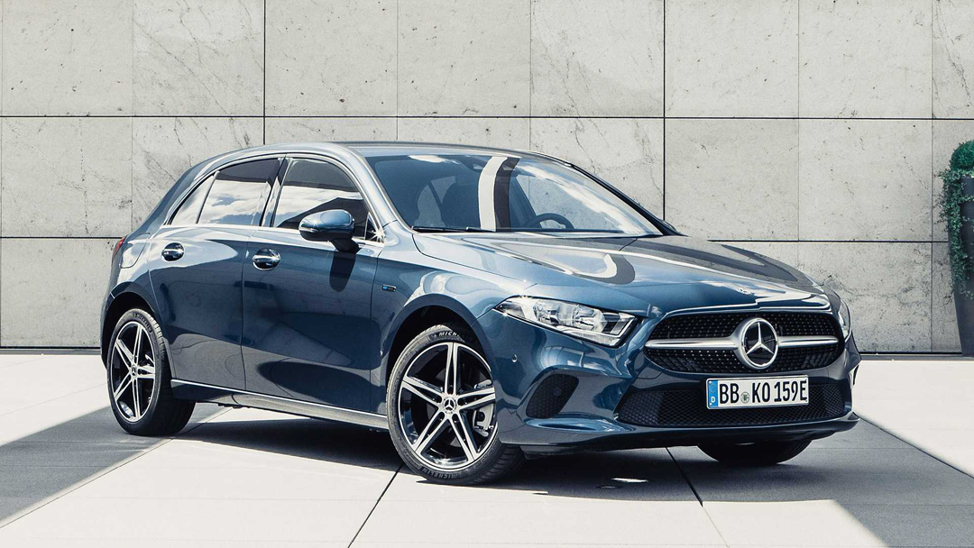 最便宜的两款奔驰出新版本,又快又省油,能火?