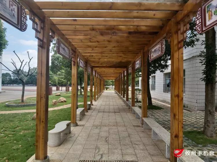 开学季文化路小学新建百米文化长廊02弘扬优秀传统文化