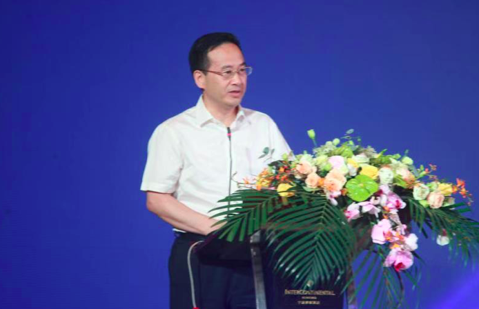 市政府的大力支持,出席嘉宾代表如宁波市人民政府副秘书长胡望荣先生