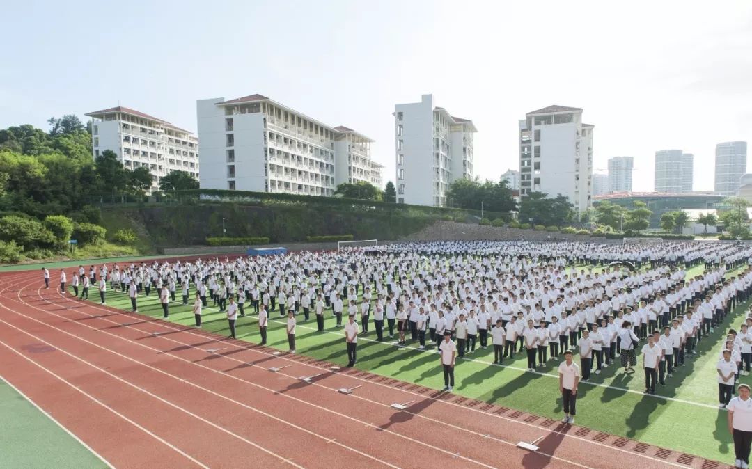 漳州港版"我们开学啦"火爆朋友圈!_南太武