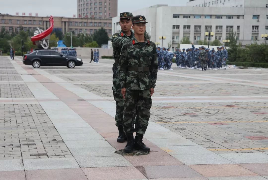 新学期创造出更加辉煌的成绩展现出卓绝独立的自己供图//宋文元供稿