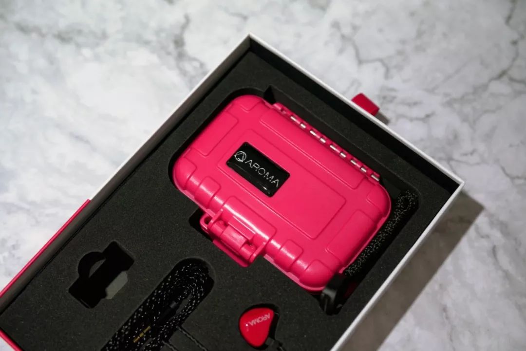 萝莉情报社这真是一款特别新的新品aromastar