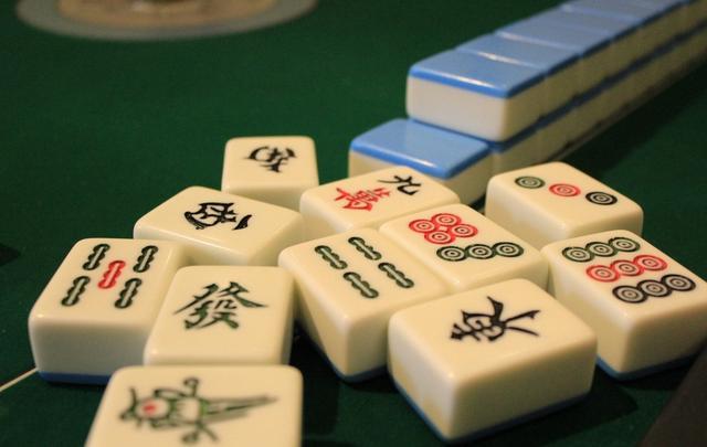 打麻将最招人烦的7种行为你遇到过几种