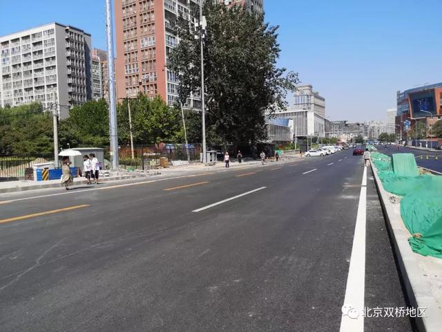 原创单向三车道部分四车道 青年路扩宽段工程完工在即