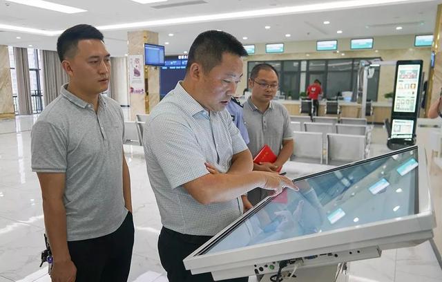 况顺航调研营商环境建设工作