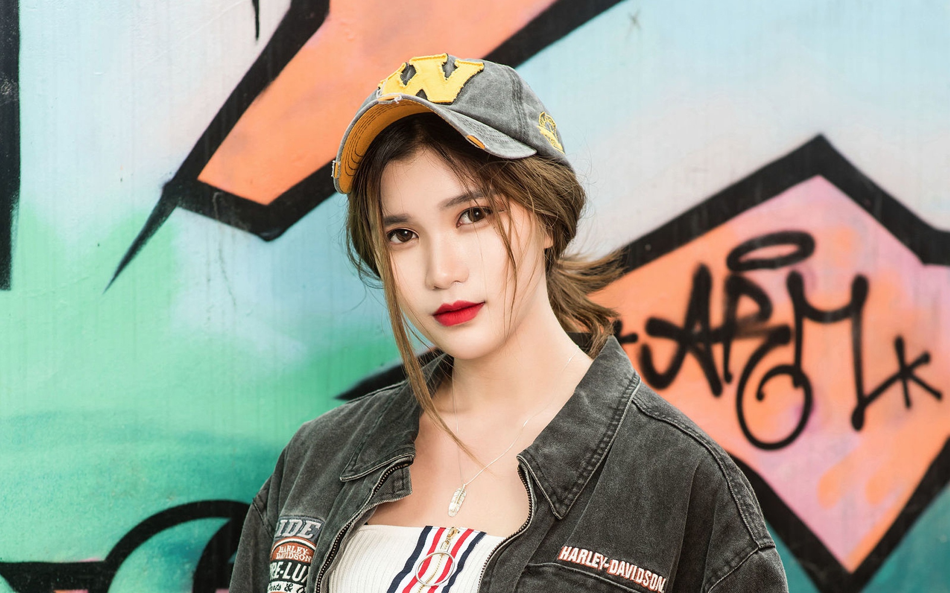 九月勇敢而不胆怯遇事会一帆风顺遍地花开的星座